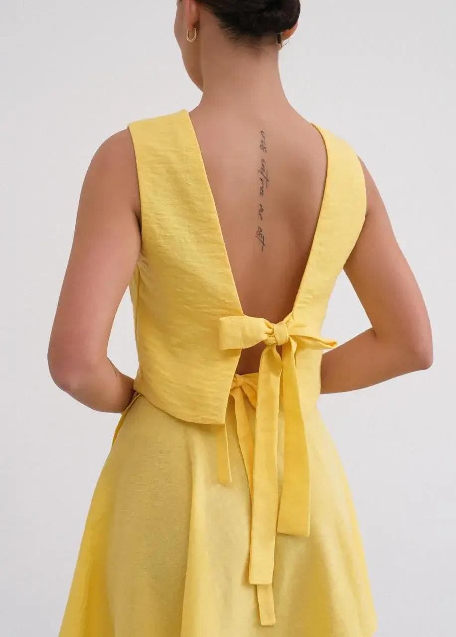 Топ з бантом