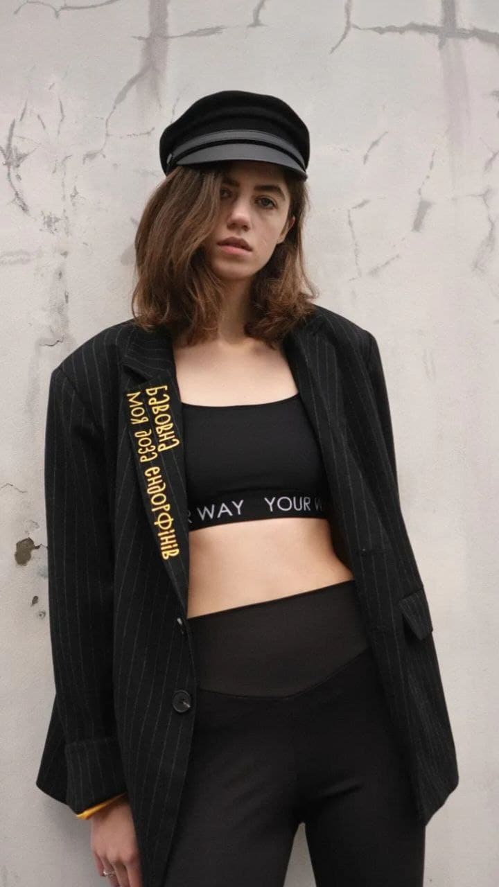 Вкорочений топ-майка