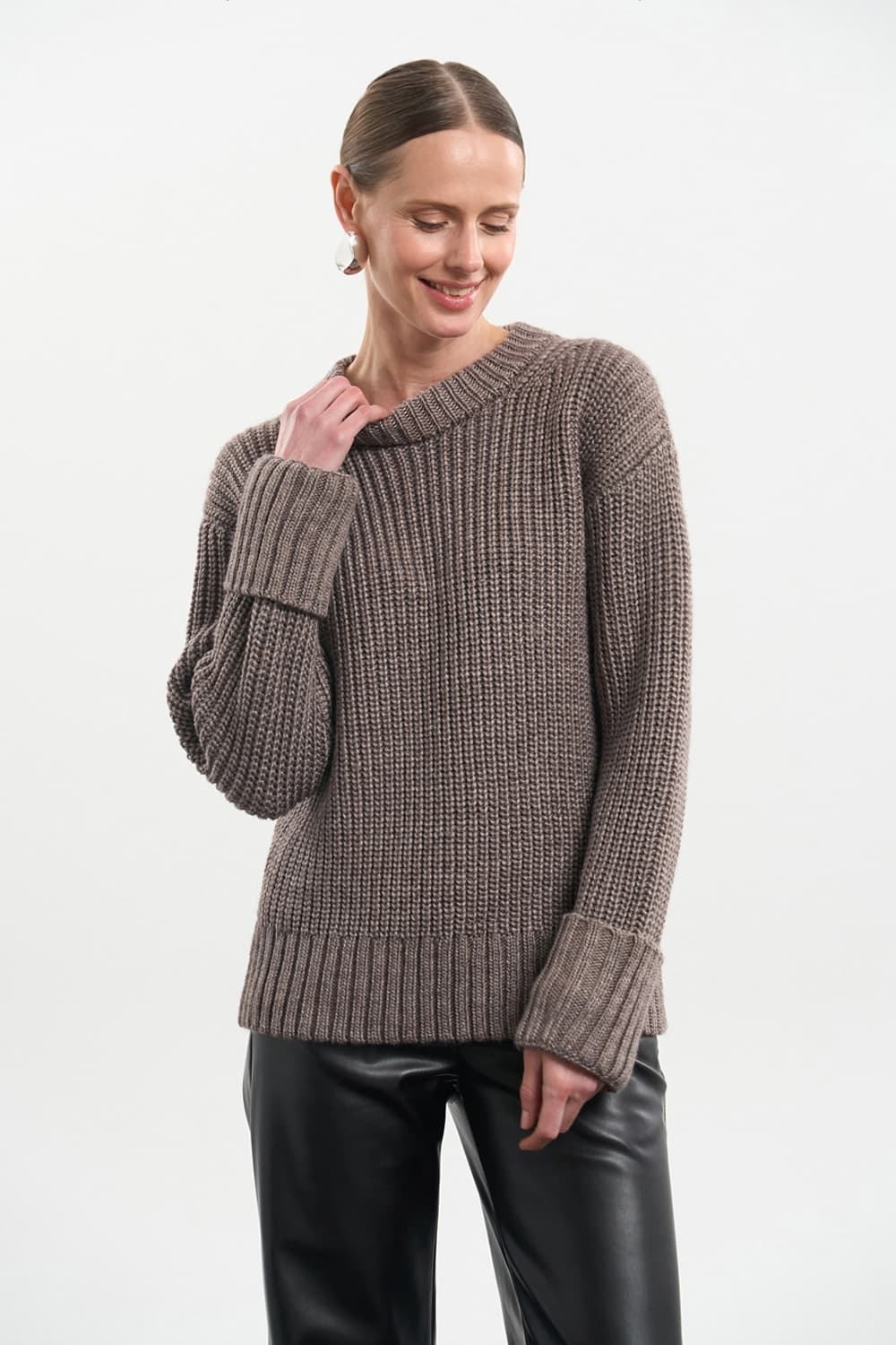 Светр з хомутом — 3