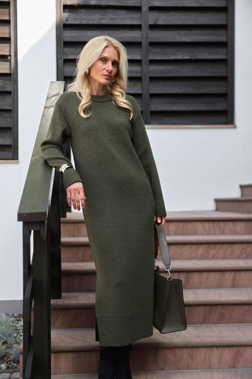 Сукня з коміром — 2