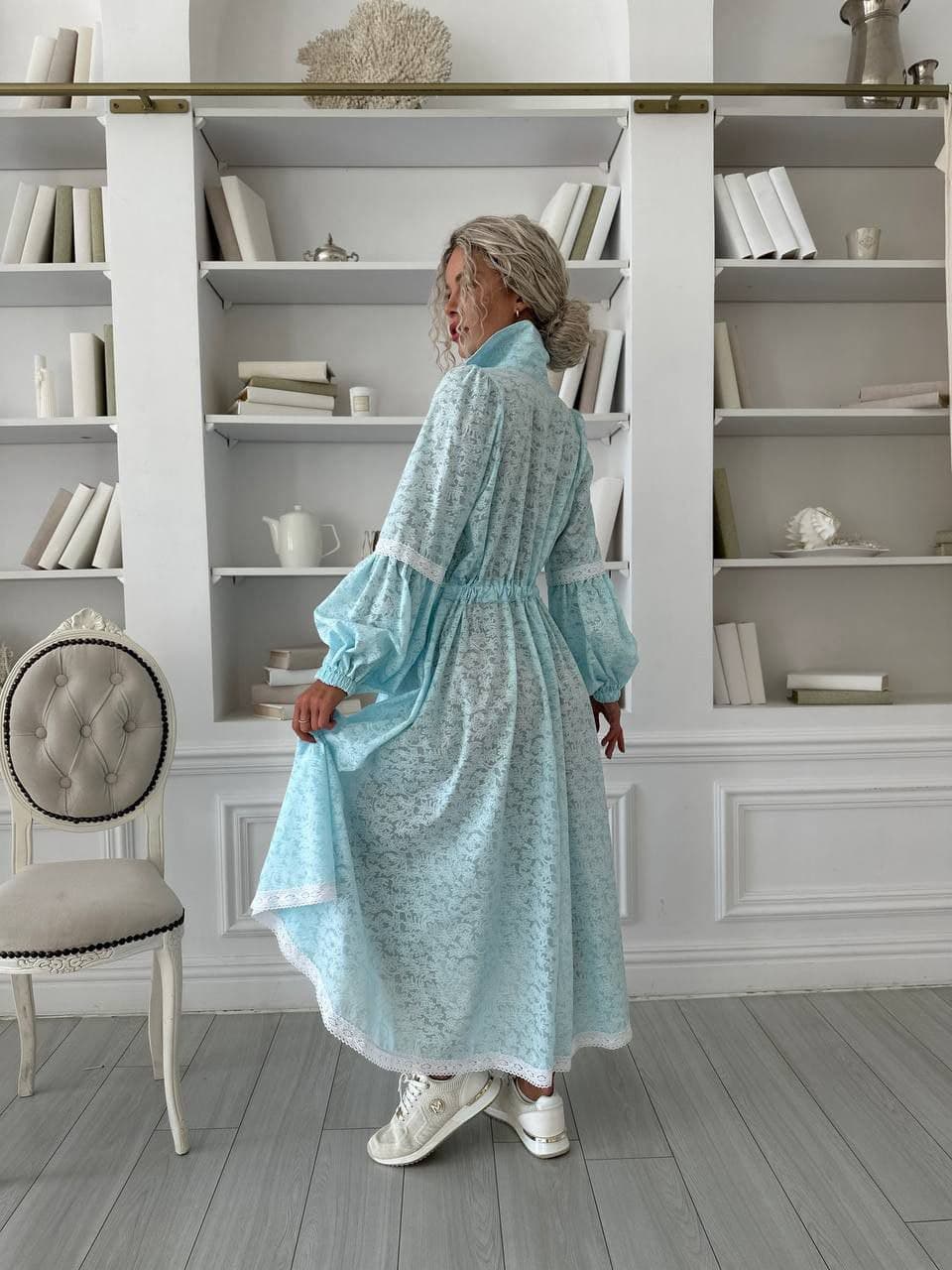 Сукня з прошви та мереживом — 1