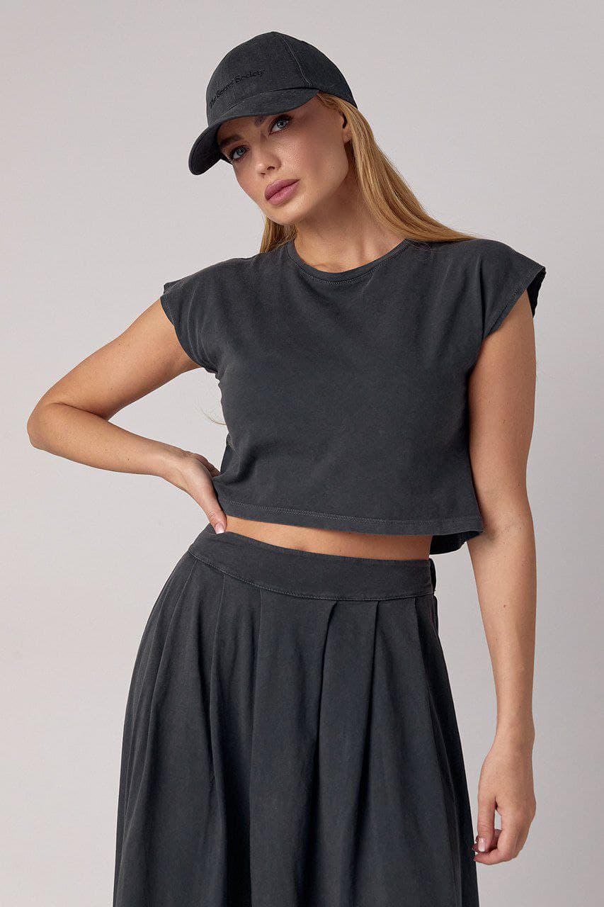 Літній трикотажний костюм з довгою спідницею та футболкою — 1