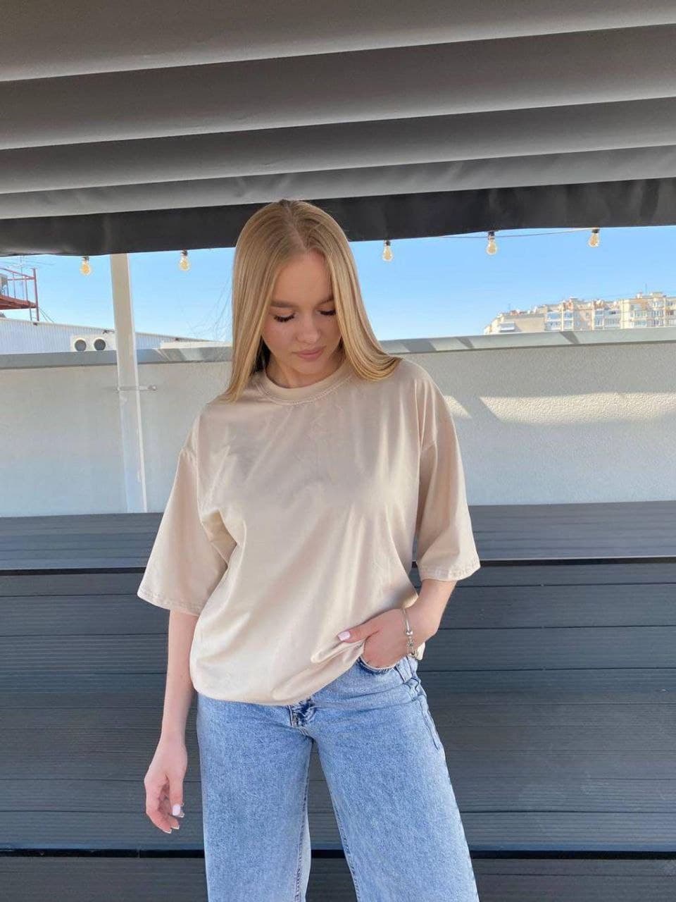 Базова однотонна футболка оверсайз! — 3