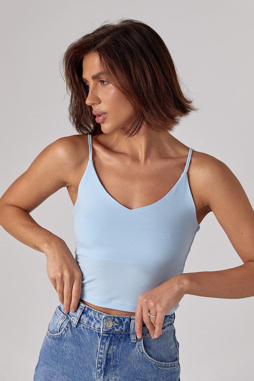 Еластичний кроп-топ на бретелях — 3